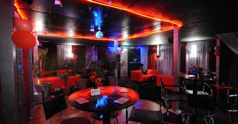 Inside Cambridgeshire's secret swingers' club getting incredible .